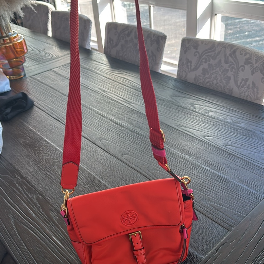 Orange and pink nylon shoulder bag or cross body - Picture 2 of 6